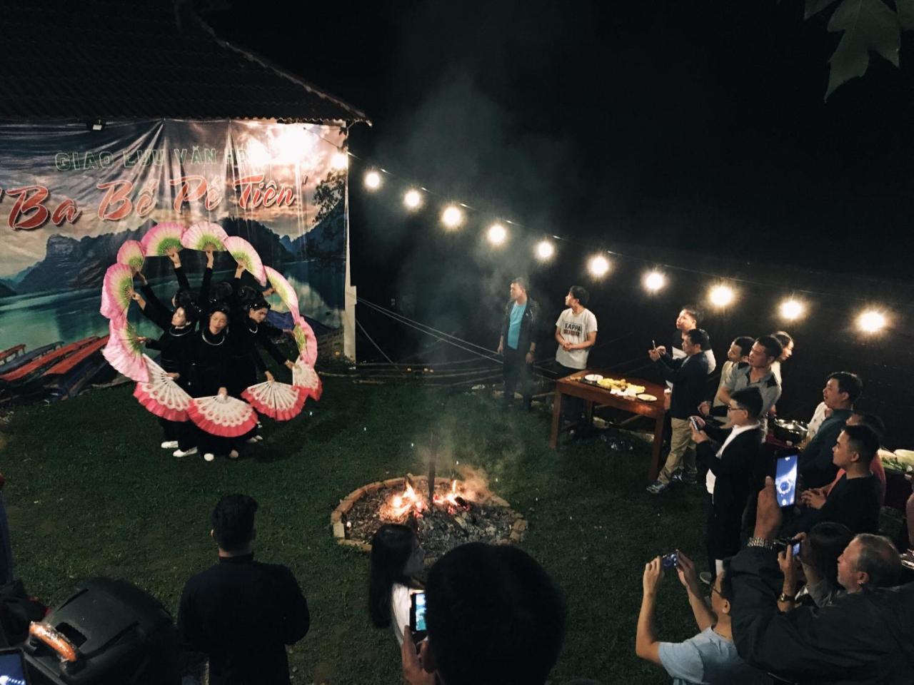 ホテルBa Be Lakeside Bungalow Coc Pouc エクステリア 写真